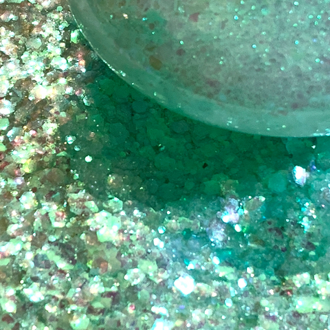 Mint Light Green, Extra Fine Iridescent Glitter